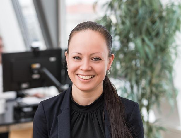 Ansprechpartnerin Karriere: Frau Meiken Schaper